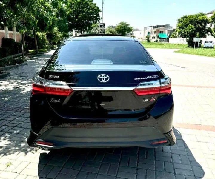 Toyota Corolla Grande X