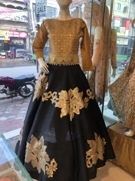 Lehnga Black Flare