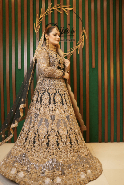 Libas-e-Khas Bridal Dress