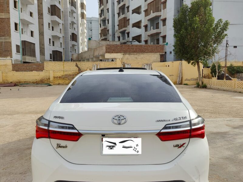 Toyota Corolla Altis 2023
