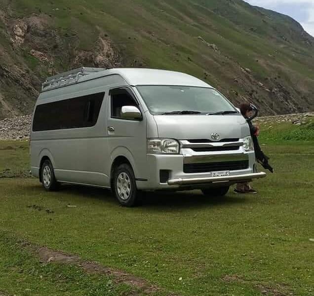 Toyota Hi Ace Grand Cabin Luxury Van