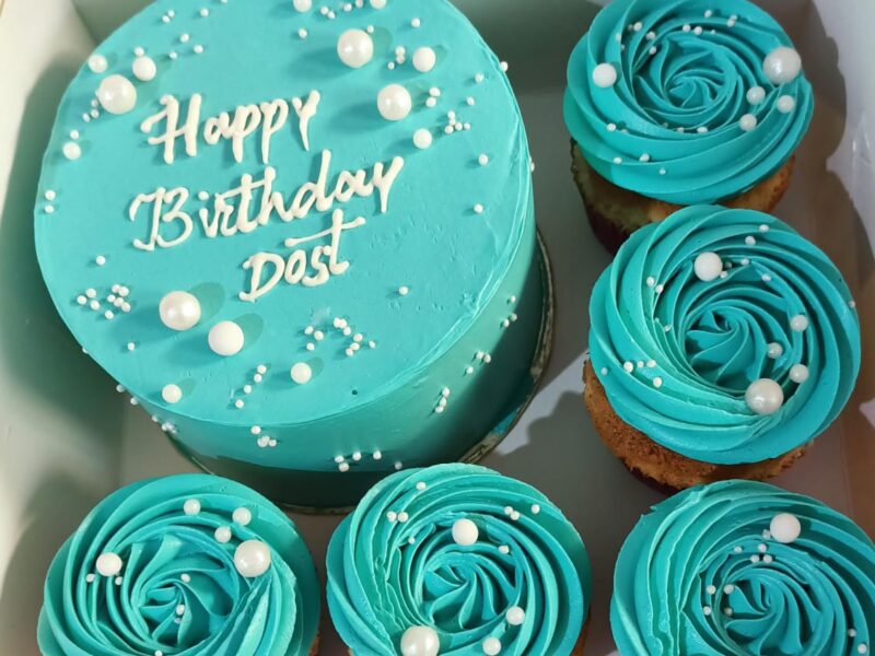 Customized Cake's