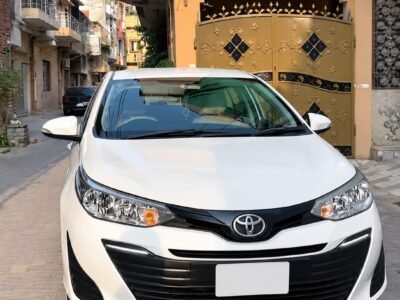 Professional Car Rental Service with Driver 🚗
